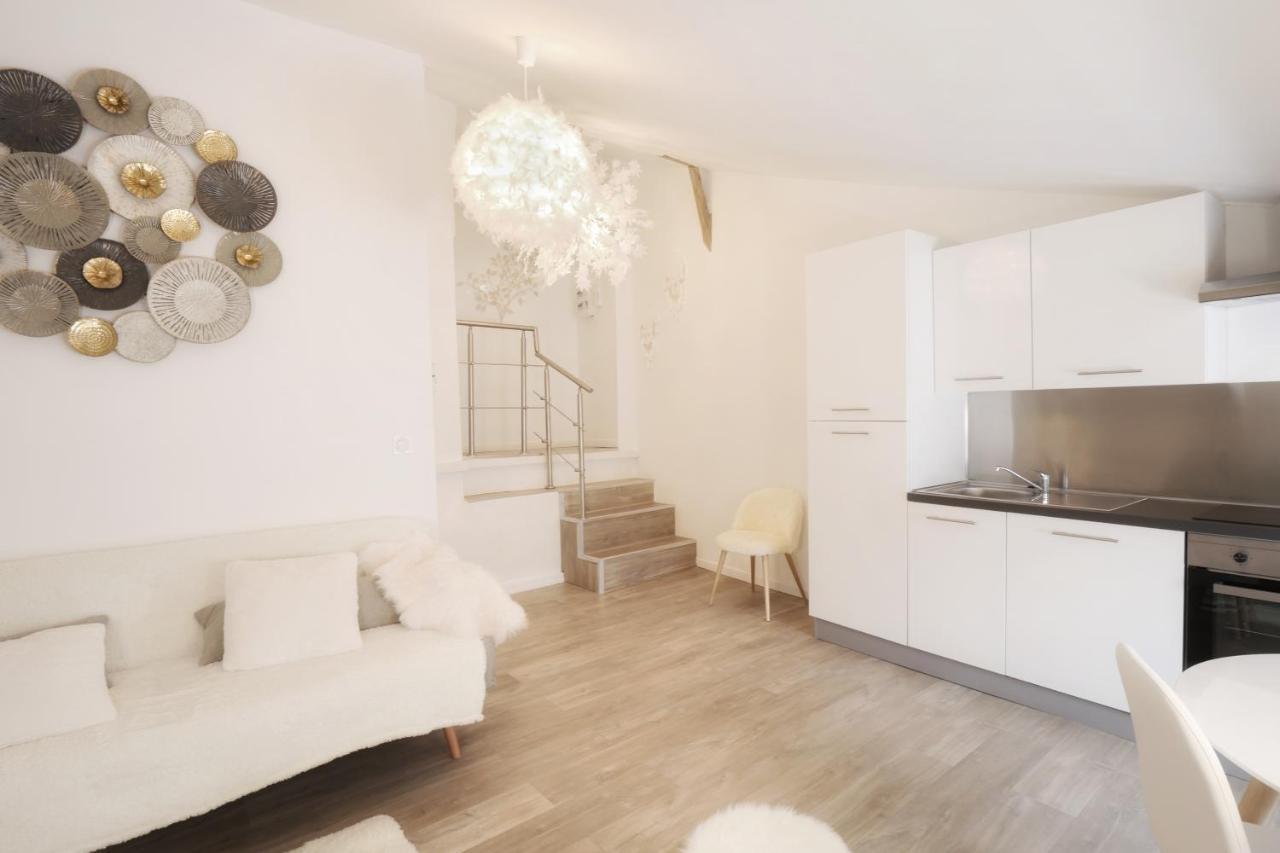 Appartements Premium En Hyper Centre Ville Brignoles Exterior foto