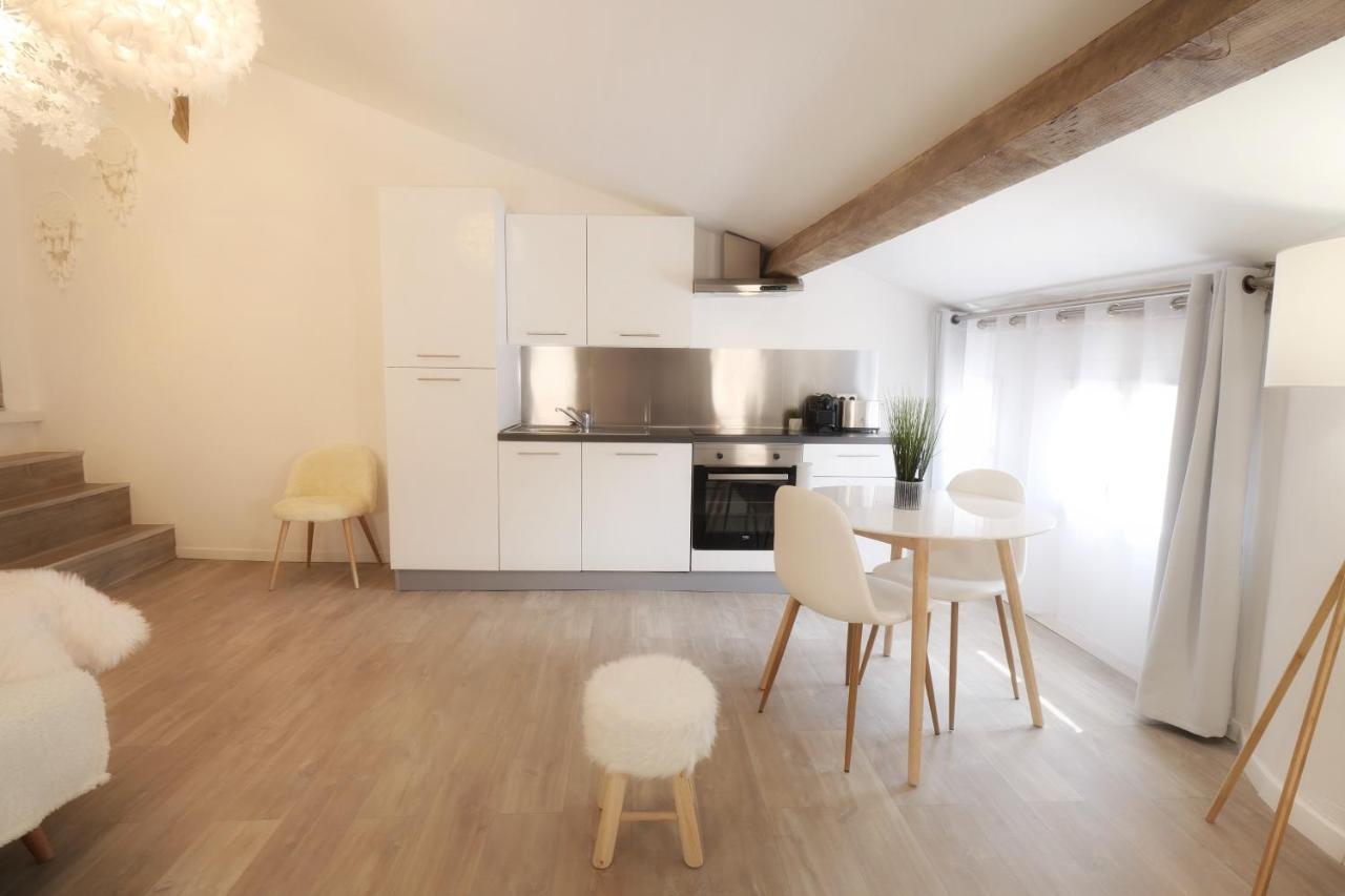 Appartements Premium En Hyper Centre Ville Brignoles Exterior foto