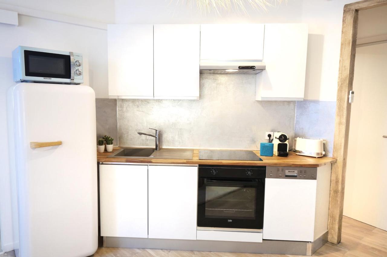 Appartements Premium En Hyper Centre Ville Brignoles Exterior foto